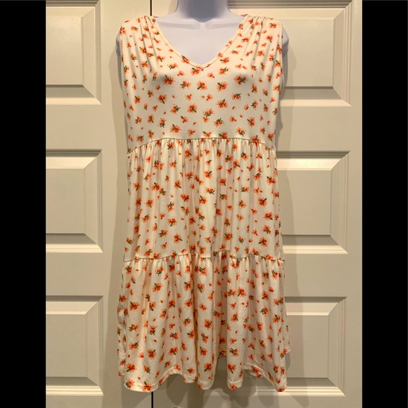 NWT Jessica Simpson Floral dress